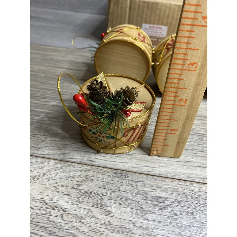 Lillian Vernon Set Of 4 Wooden Drum Ornament's (3728) Christmas Joy Noel Ho,‎ Ho